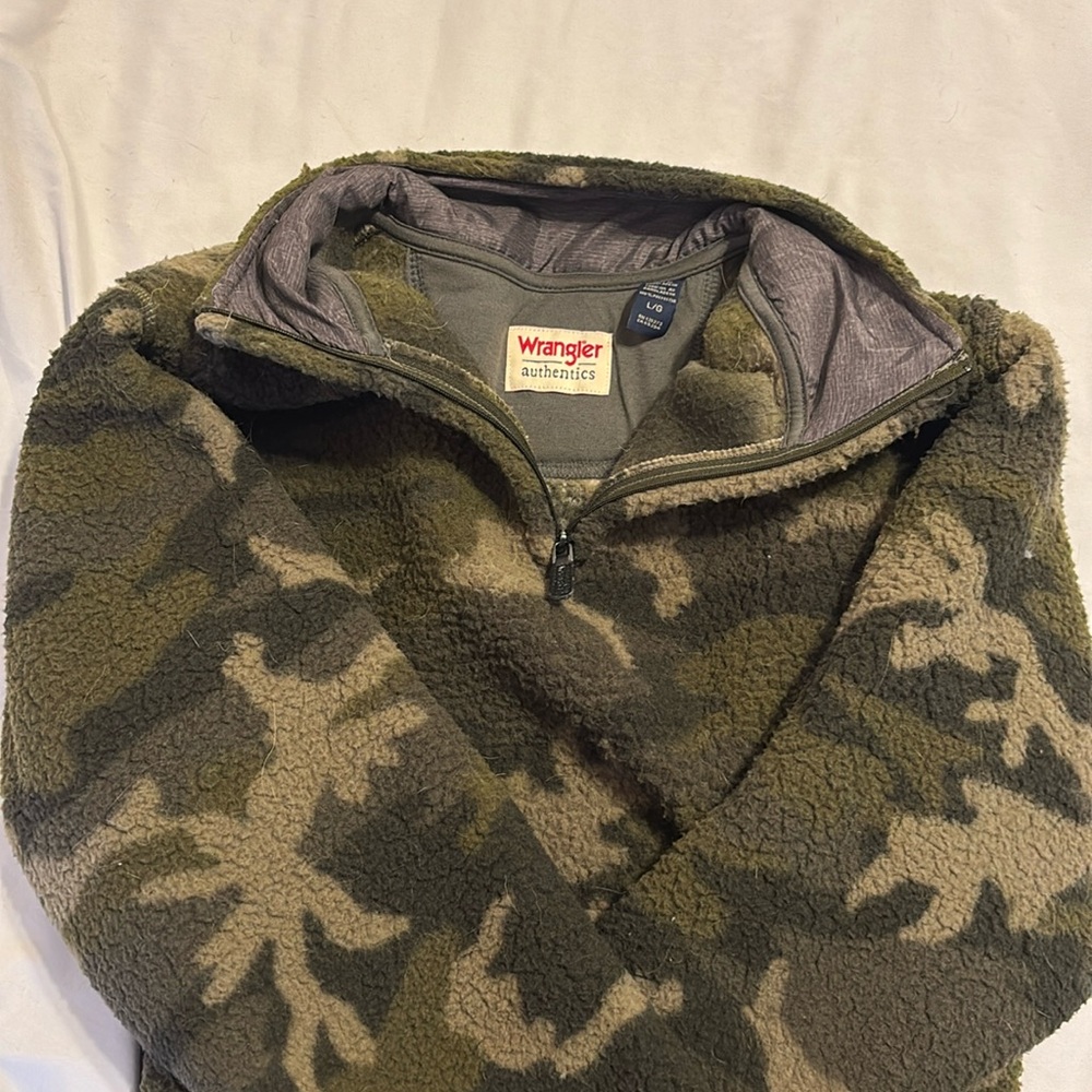 Camo Sherpa Wrangler 1/4 Zip